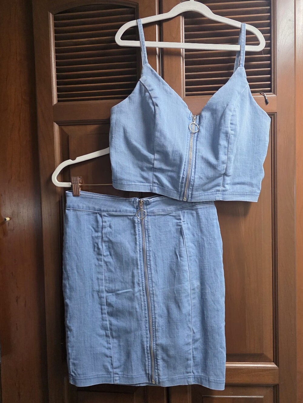 2 piece Set Denim Skirt & Bustier crop Top Zip front Medium